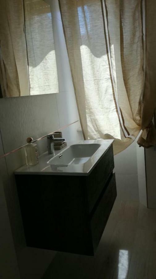 サン・ベネデット・デル・トロントCasa Chiaraアパートメント エクステリア 写真